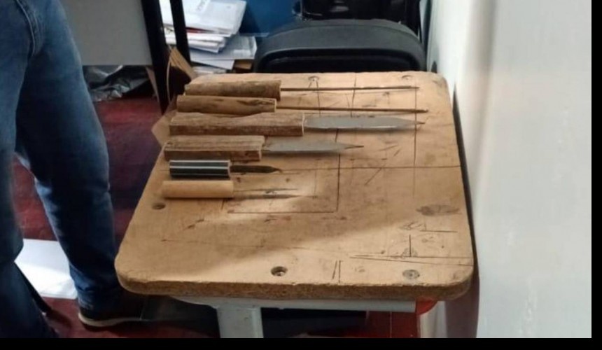 Tentativa de invasão com facas artesanais é registrada em escola municipal no Paraná