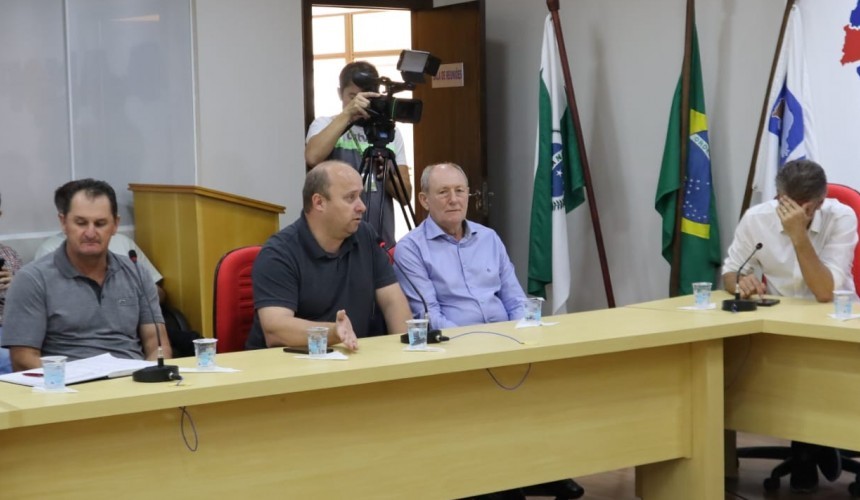 Acessos da BR 163 a cidade de Capitão foi assunto durante reunião da AMOP