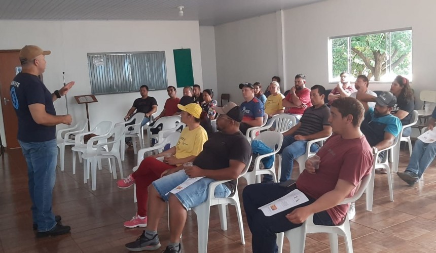 Secretaria de Obras oferece Curso de Brigadista para servidores do município