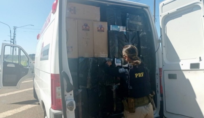 Ambulância carregada de cigarros é apreendida na BR 277 em Santa Terezinha do Itaipu