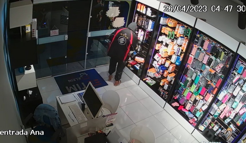 Arrombamento seguido de furto é registrado em estabelecimento comercial de Realeza
