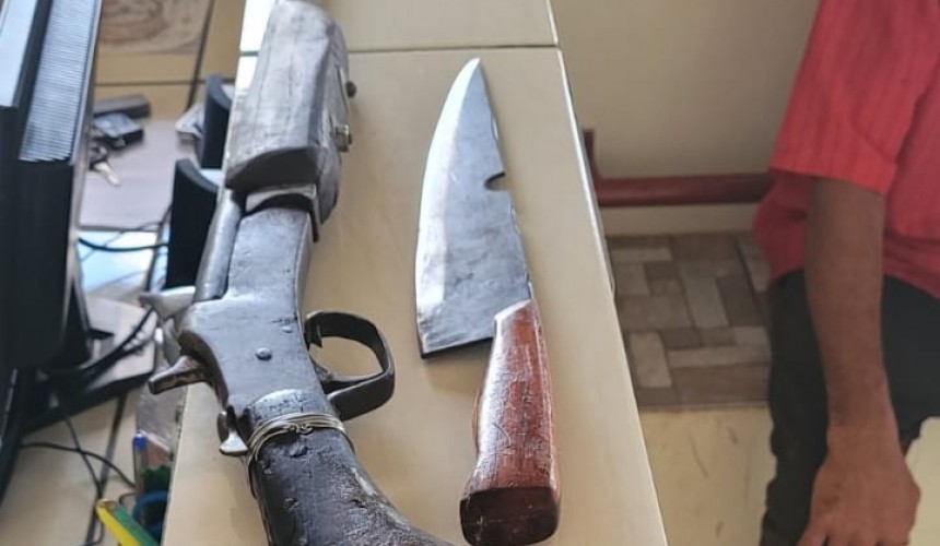 Após ameaça de morte, Polícia Militar apreende espingarda em Lindoeste