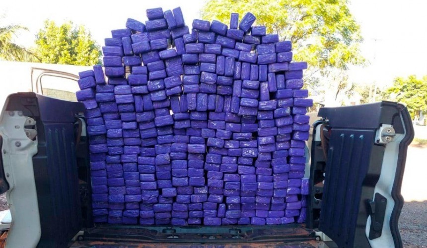 BPRv apreende veículo com mais de 180 quilos de maconha em Realeza