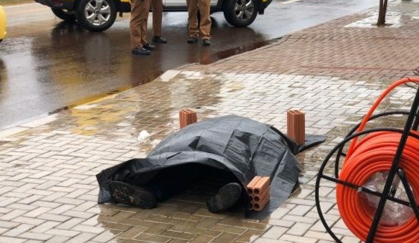 Homem é executado com tiro na cabeça em Cascavel