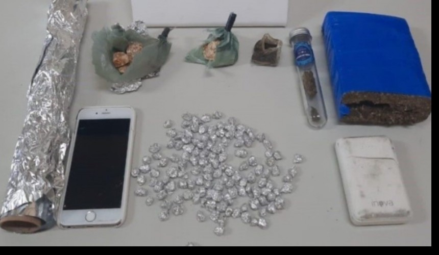 PM apreende 131 pedras de crack em Cruzeiro do Oeste
