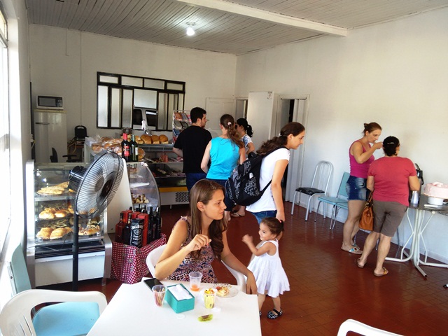 Inaugurada Gôtz Cafeteria e Chocolateria em Capitão