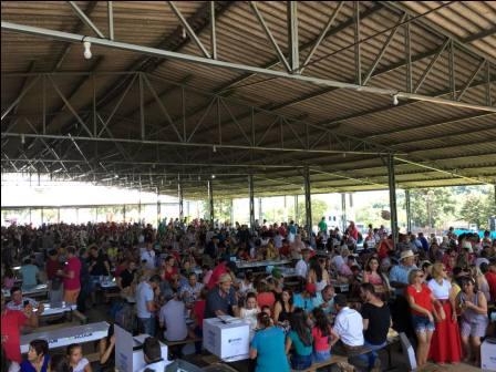 CTG Chaleira Preta  de Salto do Lontra promoveu grande rodeio e show de prêmios