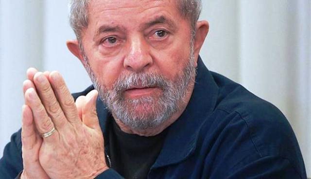 Polícia deflagra nova fase da Lava Jato na casa do ex-presidente Lula 