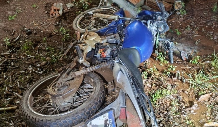 Após tentativa de fuga Polícia Militar recupera motocicleta furtada em Lindoeste