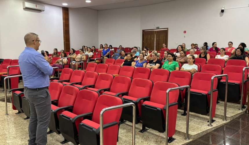 Visando início das aulas Secretaria de Educação de Capitão promove capacitação para profissionais da educação