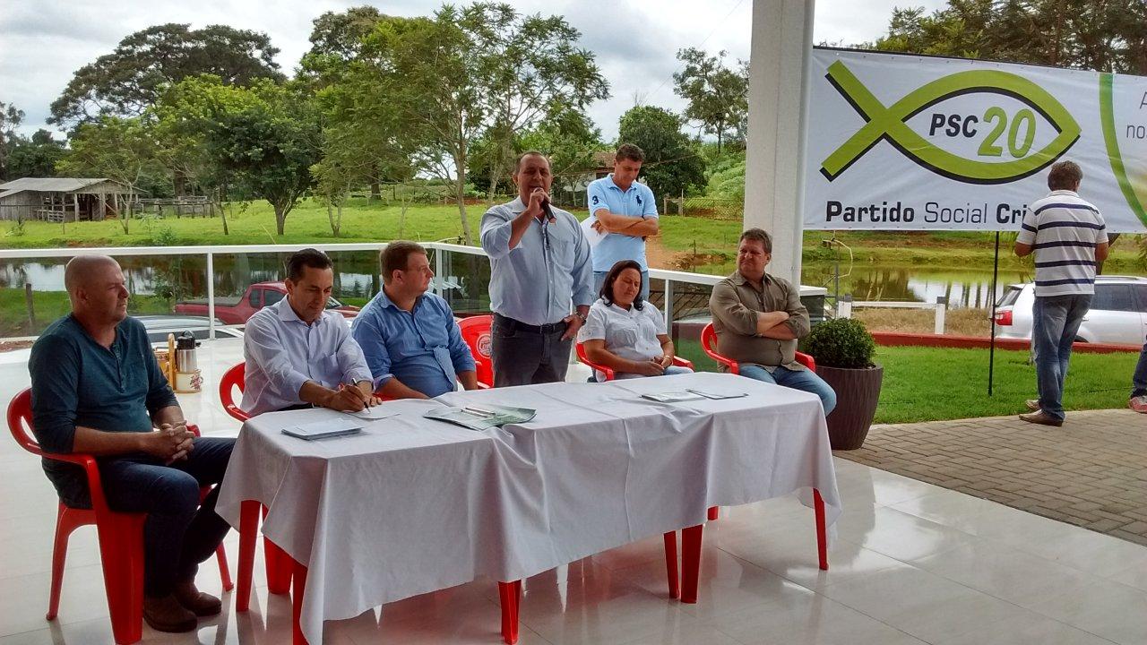 Prefeito de Nova Prata assume presidência do PSC e adere novos filiados