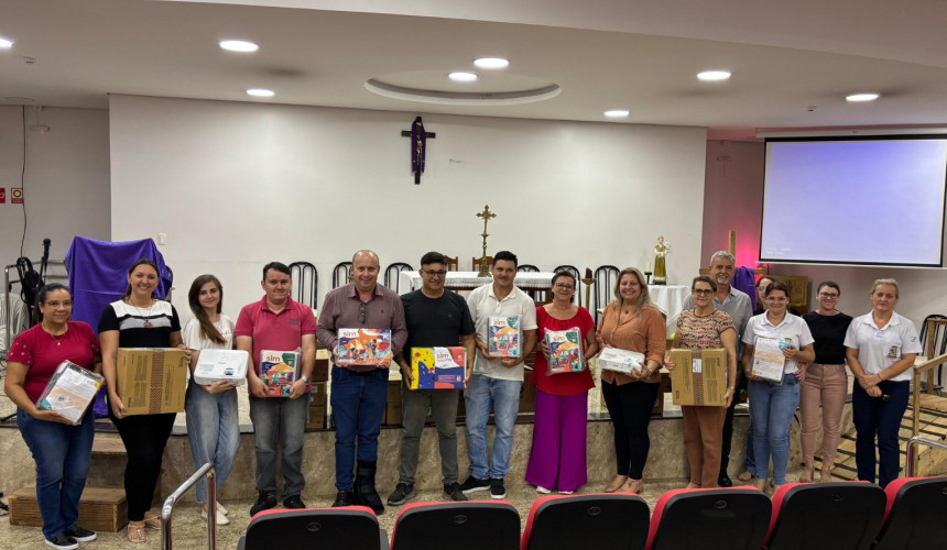 Capitão Leônidas Marques Investe em Tecnologia para Melhorar Educação