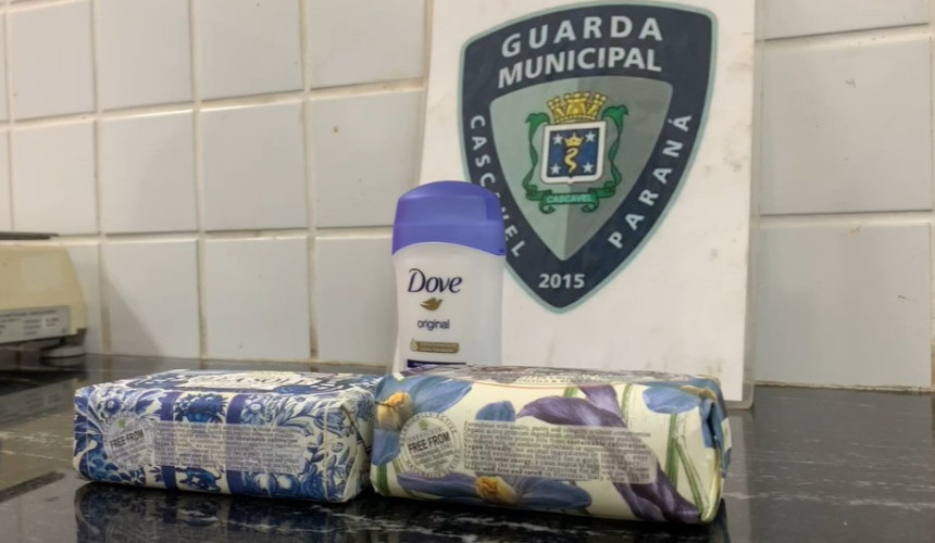Suspeito de furtar desodorante e sabonetes é preso em Cascavel