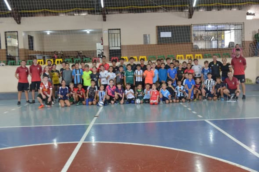 Santa Lúcia inicia temporada esportiva de 2026 com abertura oficial dos treinos