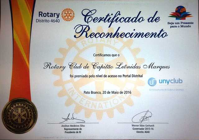 Rotary Club de Capitão é representado em Conferencia e é premiado
