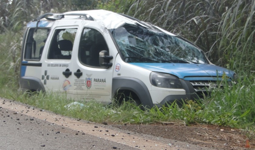 Carro da Saúde de Boa Vista da Aparecida sofre acidente na PR 180