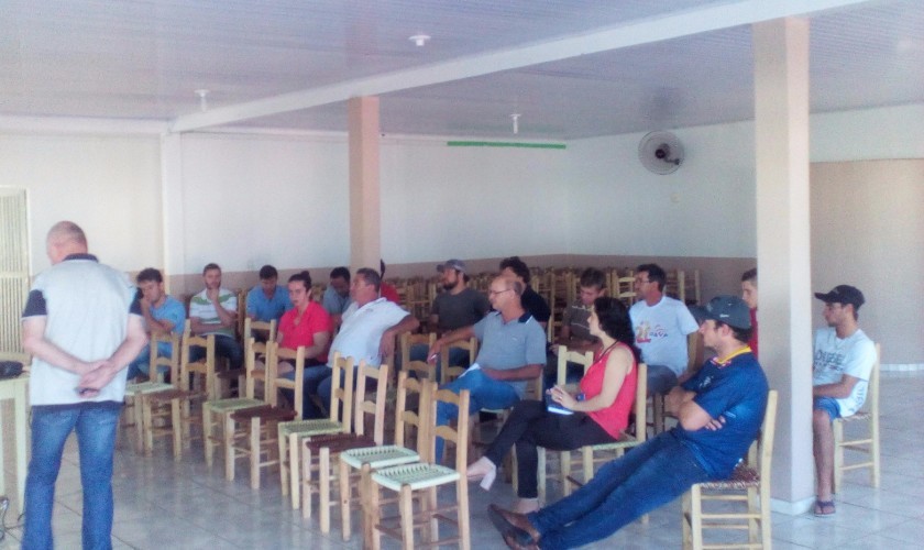 Reunião marca apresentação do  Empreendedor Rural em Capitão. O encontro foi hoje na Assemcap