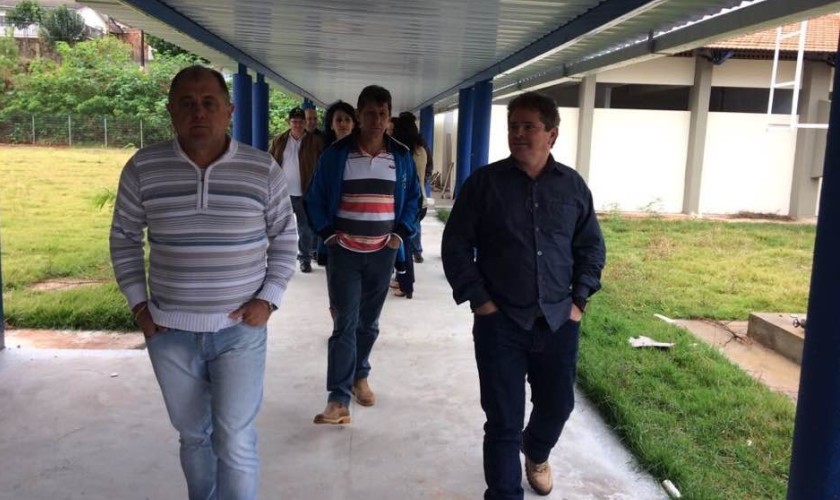 Prefeito de Capitão se diz preocupado com o atraso na construção da Escola do Campo da Baixada