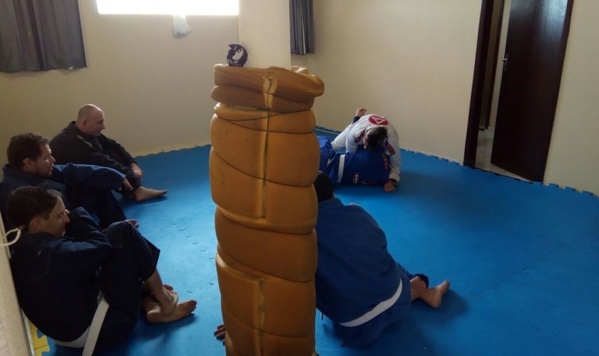 Policiais de Capitão estão recebendo treinamento de Jiu-jitsu