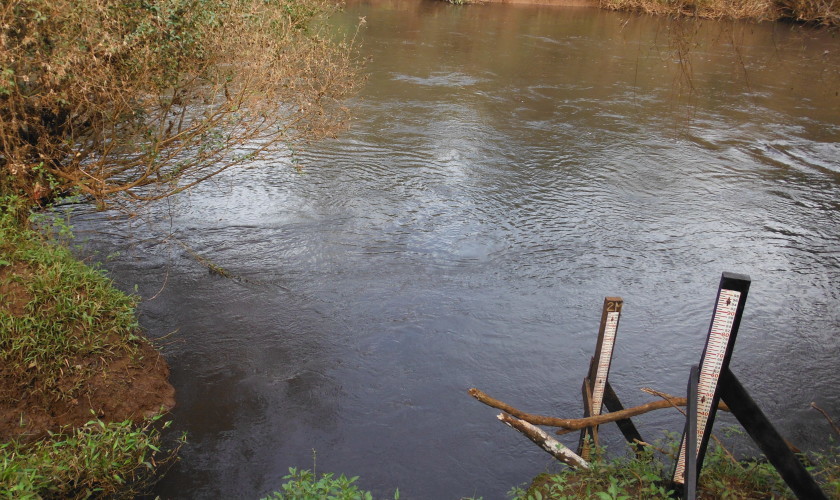 Dejetos de esterqueira podem ter contaminado Rio Andrada em Capitão