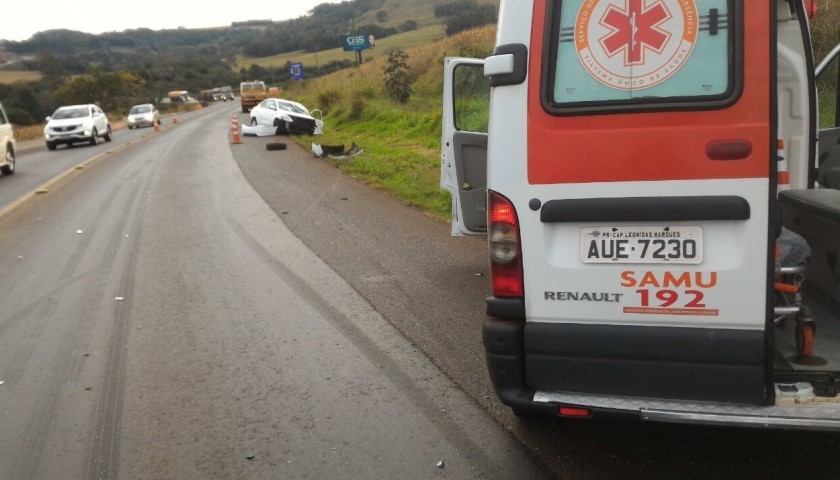Colisão entre carro e caminhão é registrado na BR 163 em Santa Lúcia