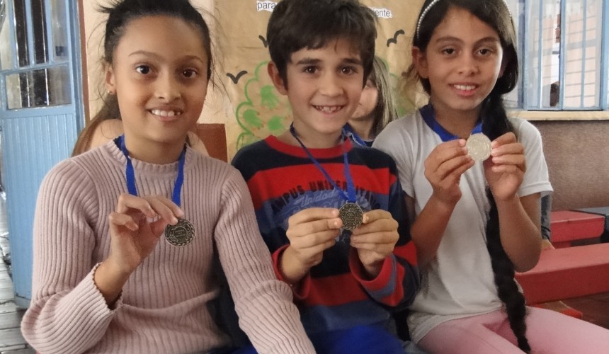 Gincana Soletrando é realizada na Escola Municipal Boa Vista