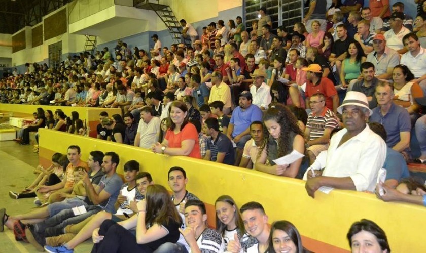 Mais de dois mil pais participam do sorteio do Meu Paizão de Carrão