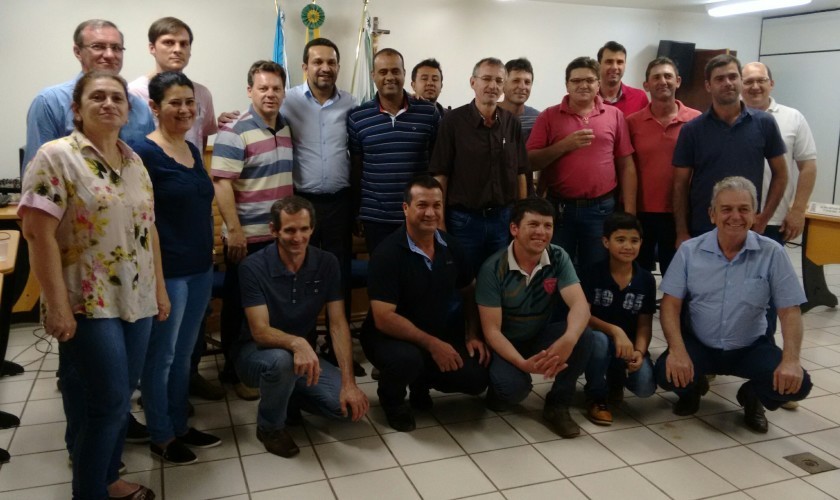 Coordenador regional do PHS se reúne com membros do partido e de outras siglas em Capitão