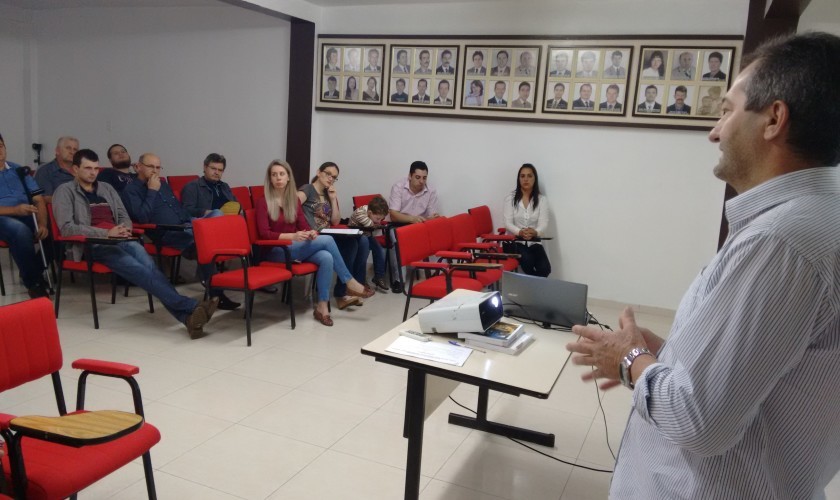 ACICAP  lança campanha de final de ano