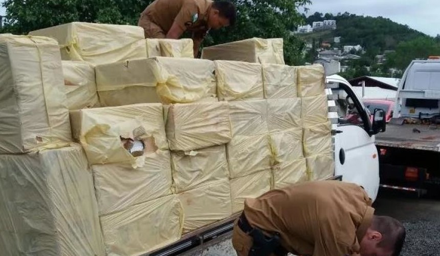 Salto do Lontra: Polícia Militar apreende mais de 43 mil carteiras de cigarros