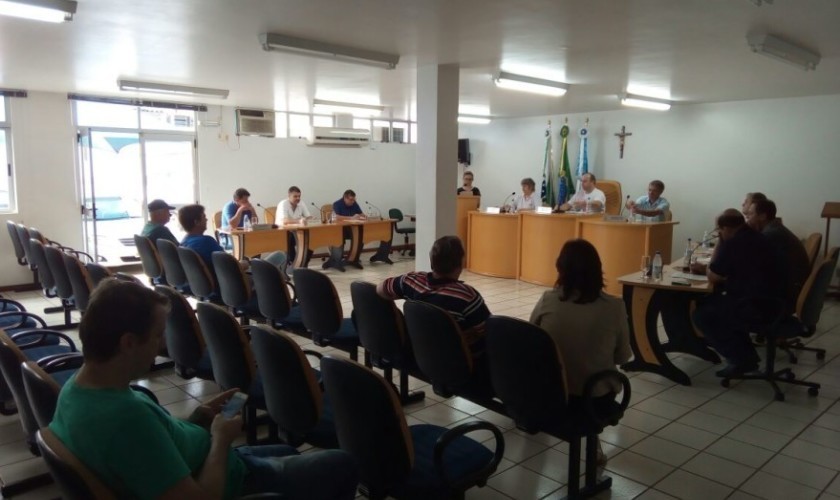 Câmara de Vereadores de Capitão realizou quatro sessões extraordinárias nessa semana