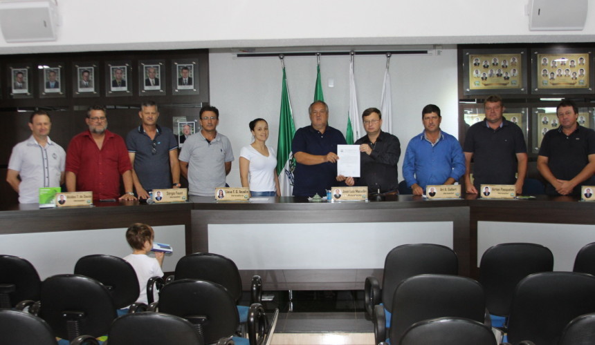 Legislativo de Nova Prata do Iguaçu devolve valor recorde de economia