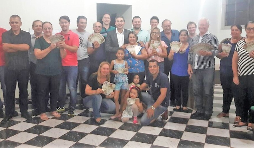 Aciba entrega prêmios da promoção Natal Premiado