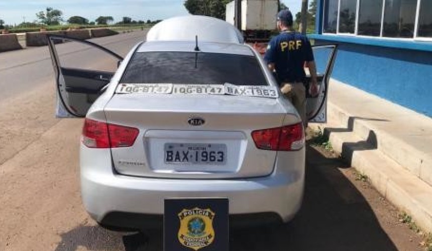 Kia Cerato é recuperado pela PRF em Lindoeste