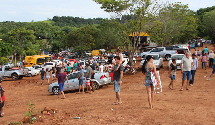 População Pratense festeja 35º aniversário na orla da Praia Municipal