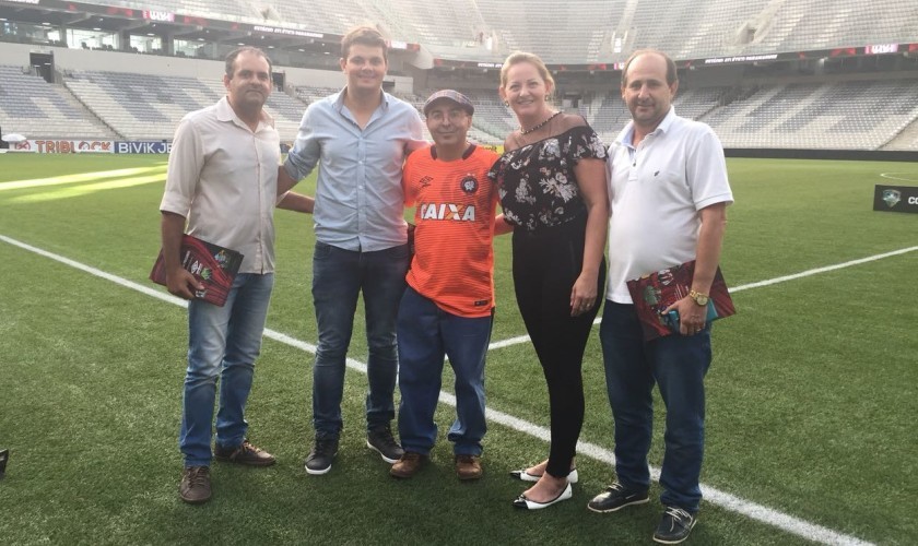 Vereadores de Santa Lúcia buscam projetos Sociais junto ao Clube Atlético Paranaense