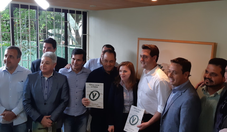 Partido Verde anuncia apoio à pré-candidatura de Ratinho Jr para governo do Paraná