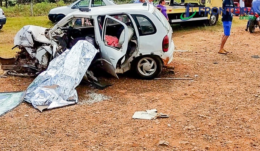 Quatro pessoas morrem em grave acidente na BR 280 em Flor da Serra do Sul