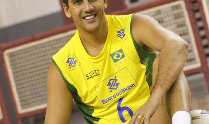 Medalhista Olímpico Mauricio do Vôlei estará na Expocapi 2018
