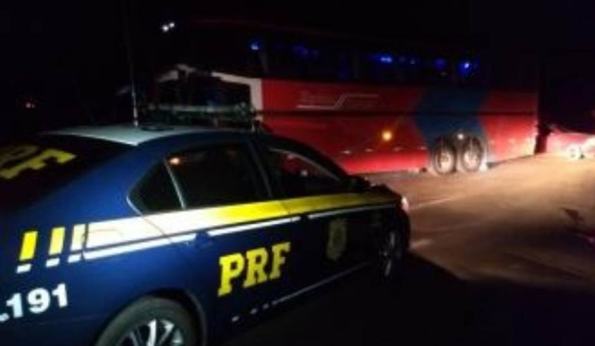 Ônibus com compristas é assaltado na BR 163 em Lindoeste