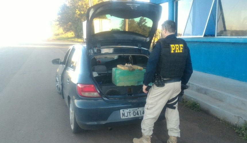 PRF apreende 20 Kg de maconha na BR 163