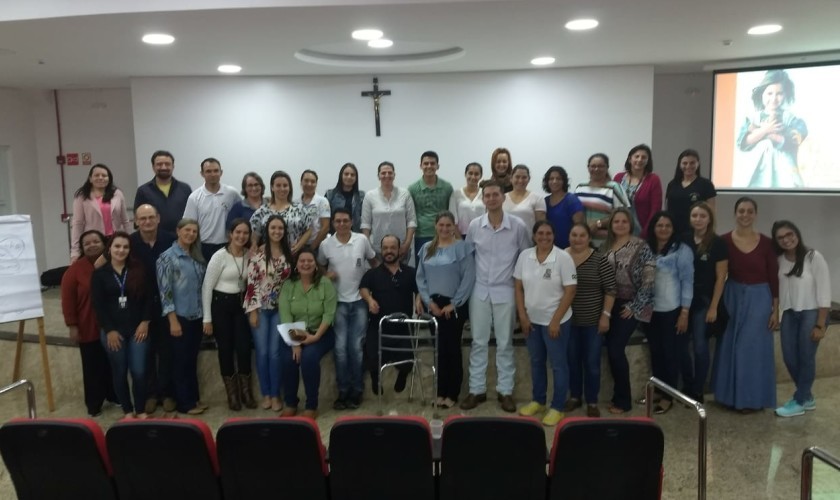 Rede de Proteção de Capitão recebe capacitação sobre o Programa Família Acolhedora