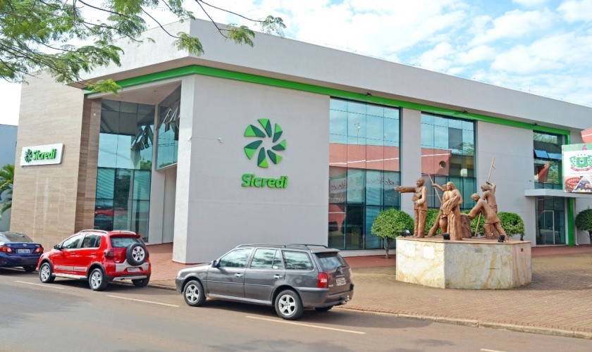 Sicredi Fronteiras comemora 27 anos cooperando com seus associados