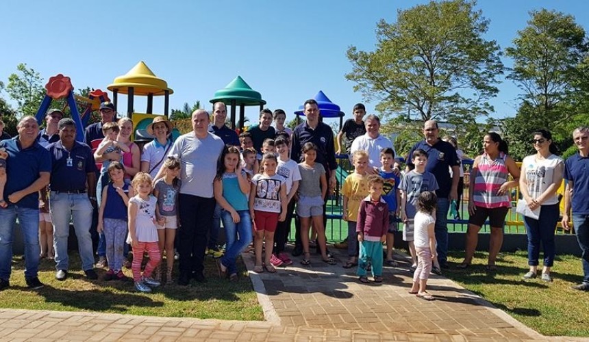 Novo parque infantil é inaugurado no lago de Capitão