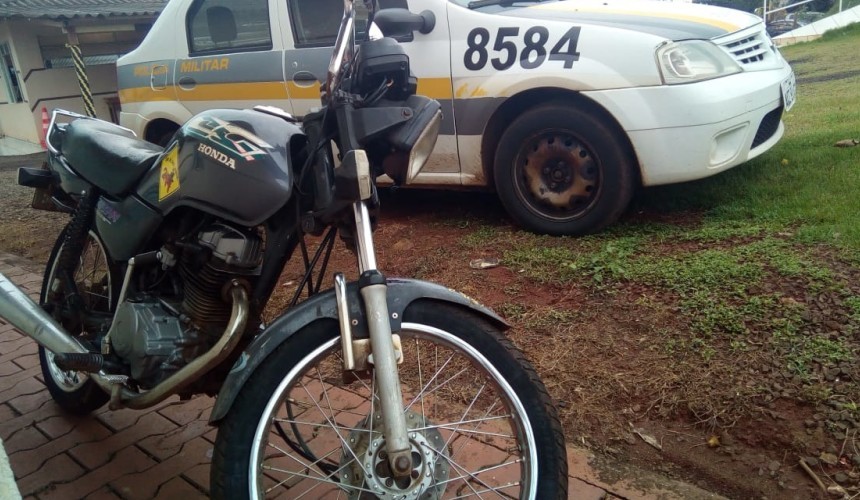 Motocicleta conduzida por menor  é apreendida em Capitão