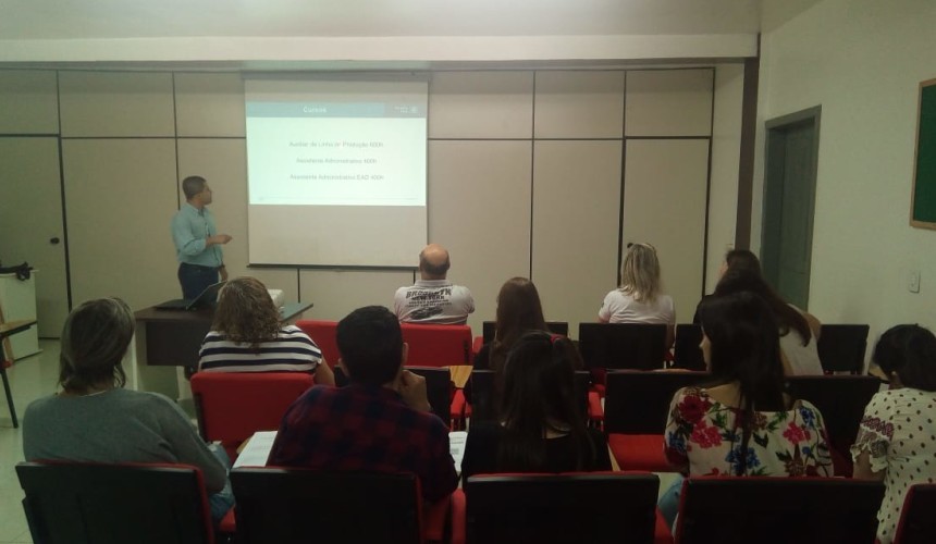 Programa Jovem Aprendiz é tema de reunião com empresários do setor industrial de Capitão