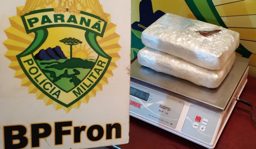 BPFron apreende cocaína em ônibus em  Capitão