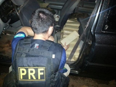 Homem é preso transportando 161 kg de maconha de Cascavel a Barracão