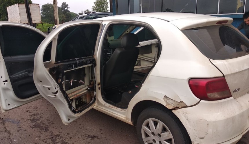 PRF apreende veículo de Salto do Lontra com quase 100 mil reais em débitos