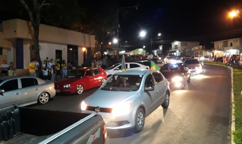 55,86% dos eleitores de Capitão votaram em Bolsonaro, eleito presidente do Brasil